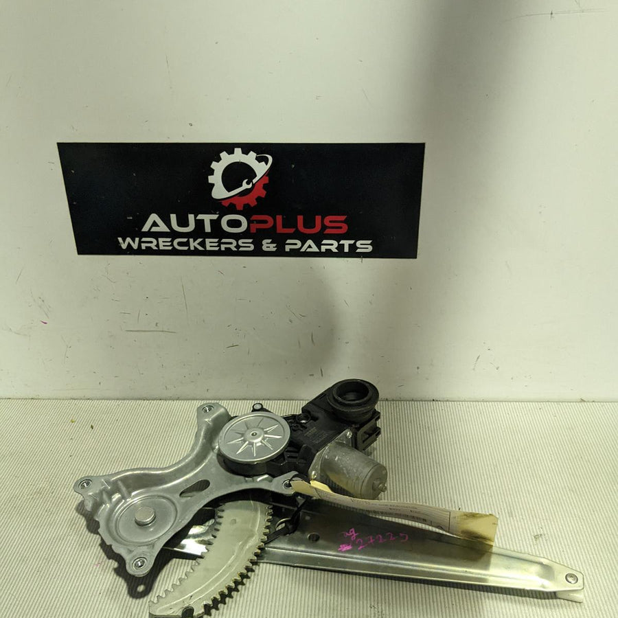 2020 Toyota Camry Left Rear Wnd Reg Motor