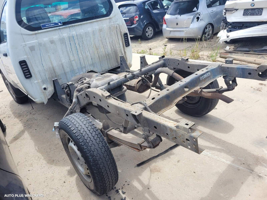 2013 Mitsubishi Triton Right Headlamp