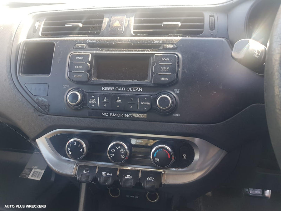 2012 Kia Rio Right Taillight