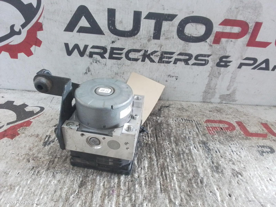 2016-2020 Ford Escape Abs Pump Modulator