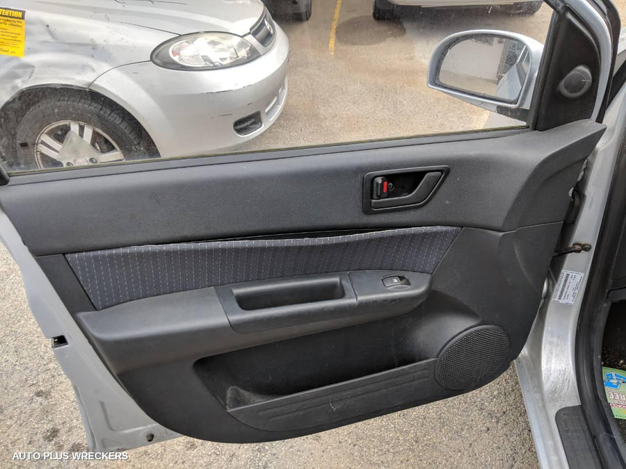 2008 Hyundai Getz Left Rear Door Window