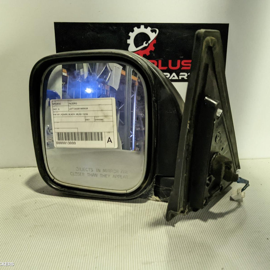 2001 Mitsubishi Pajero Left Door Mirror