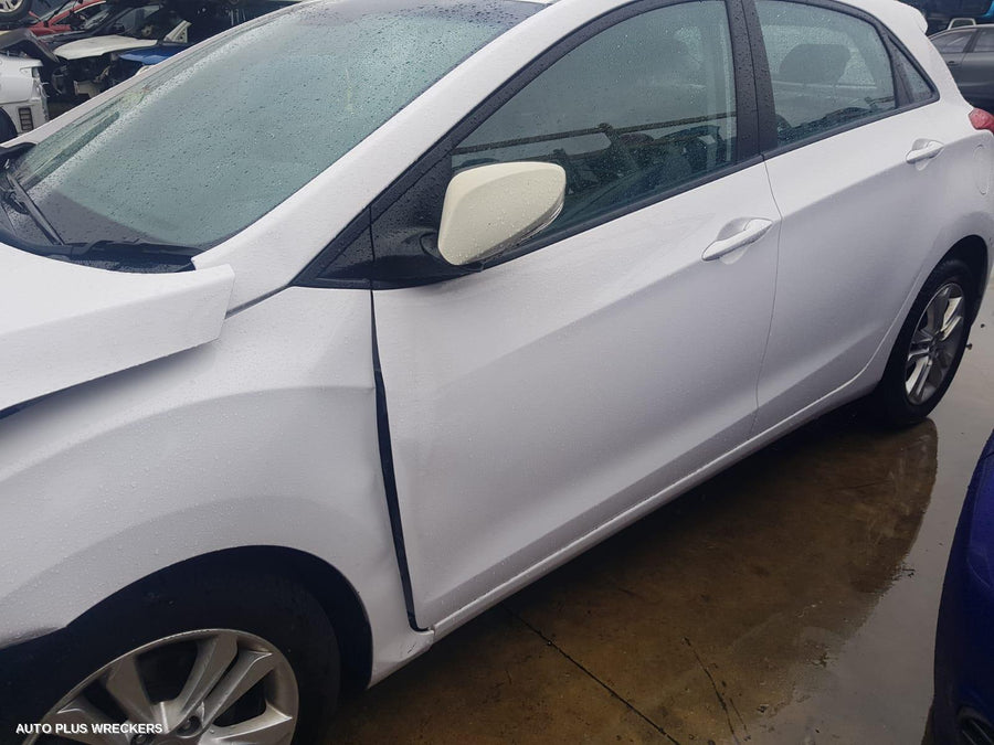 2014 Hyundai I30 Column