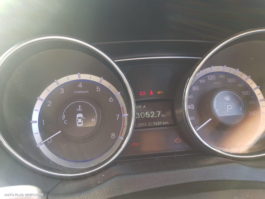 2010 Hyundai I45 Right Headlamp