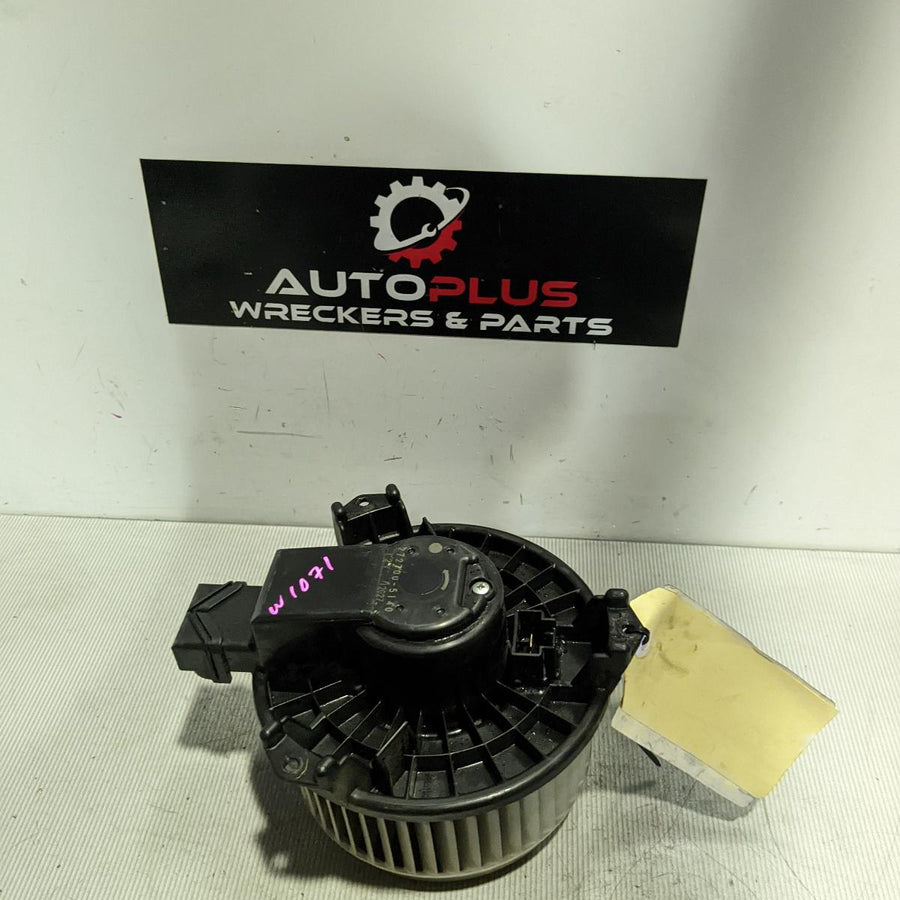 2005-2012 Toyota Rav4 Heater Fan Motor