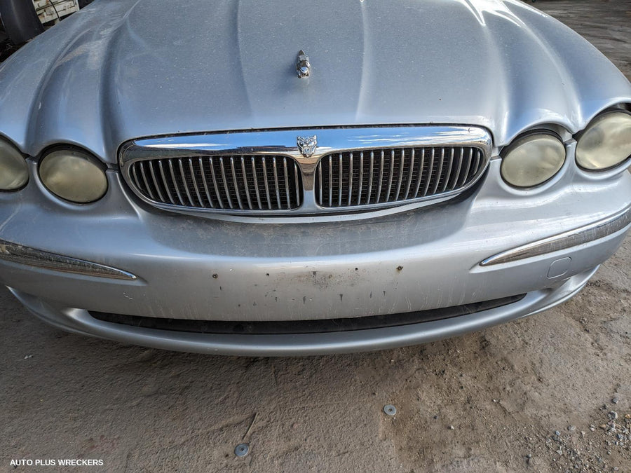 2007 Jaguar X Type Right Guard