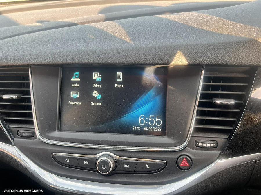 2017 Holden Astra Radio Cd Dvd Sat Tv