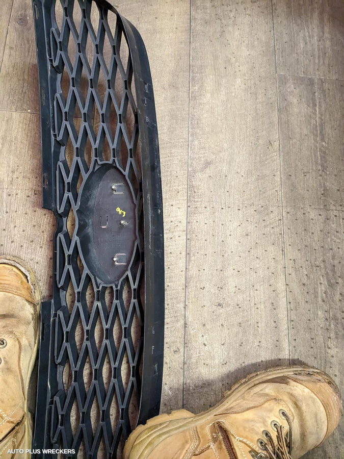 2010 Ford Falcon Grille