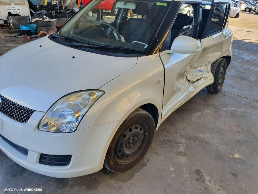 2010 Suzuki Swift Right Door Mirror