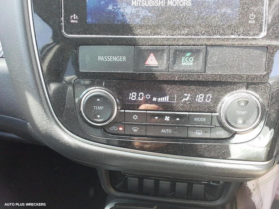 2017 Mitsubishi Outlander Caliper