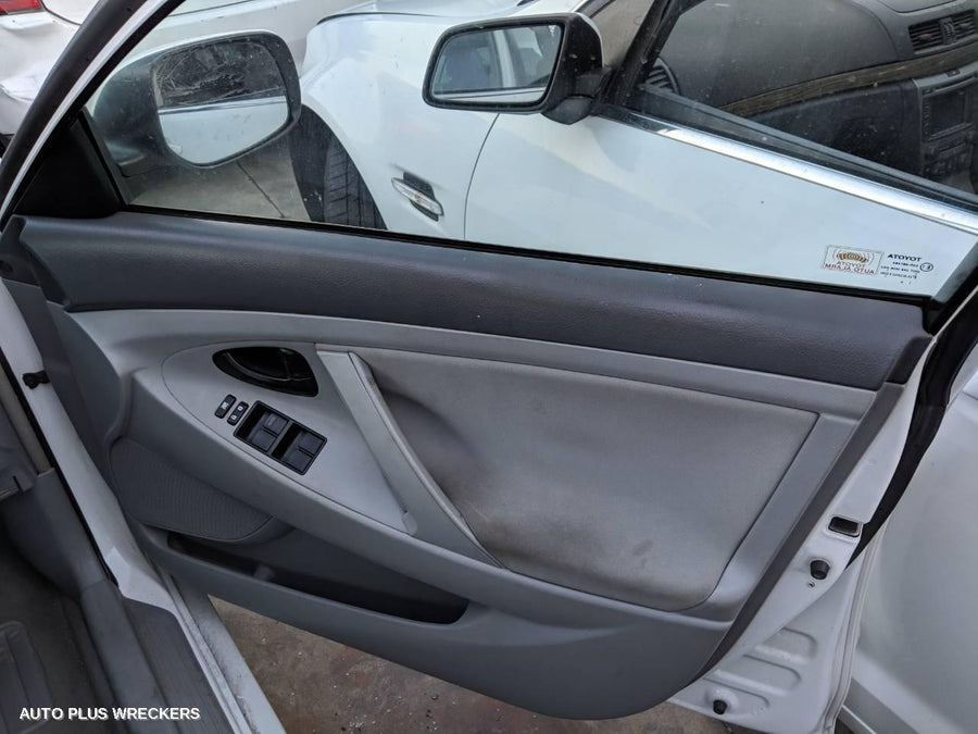 2008 Toyota Camry Left Front Window Reg Motor