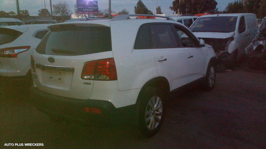 2010 Kia Sorento Right Front Window Reg Motor