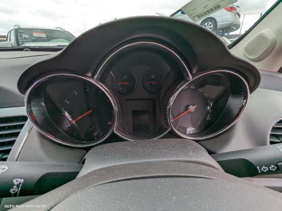 2010 Holden Cruze Left Headlamp