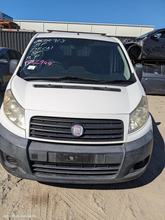 2013 Fiat Scudo Grille