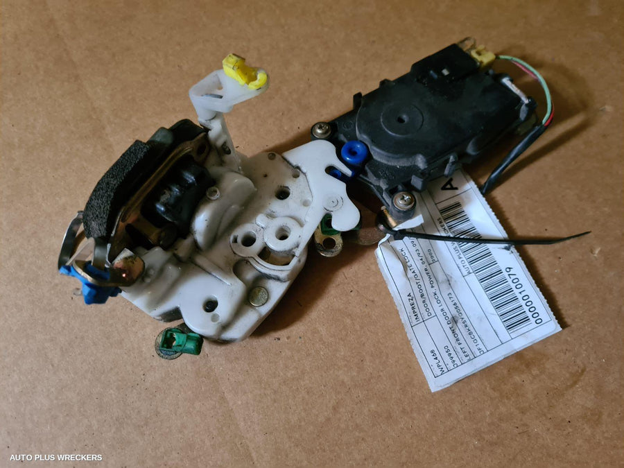 2000 Subaru Impreza Door Boot Gate Lock