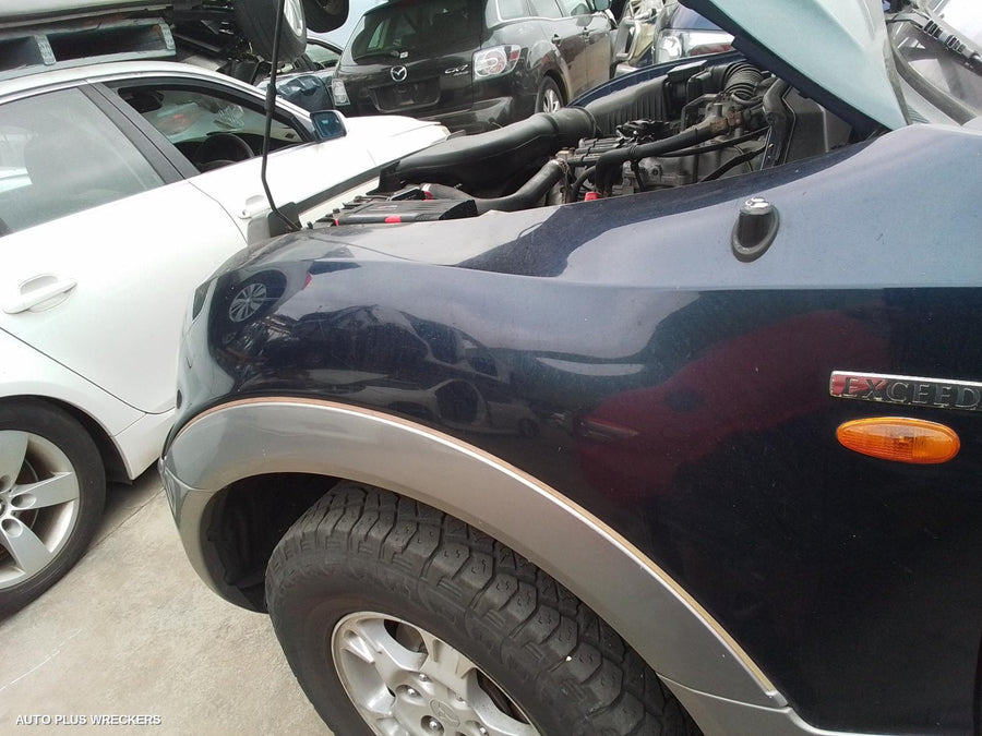 2001 Mitsubishi Pajero Left Rear Door Sliding