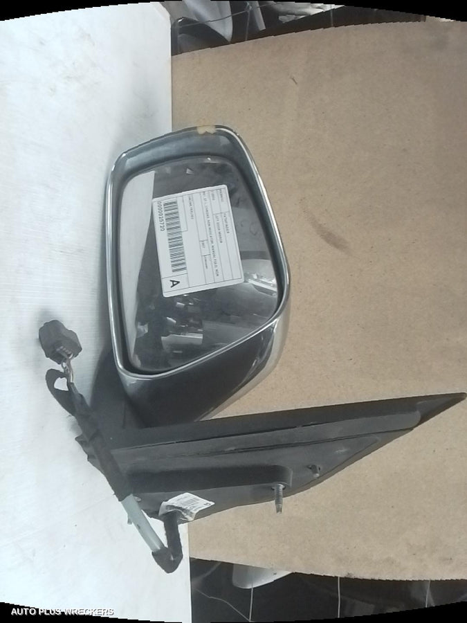 2007 Nissan Pathfinder Left Door Mirror