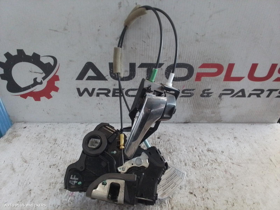 2012-2017 Toyota Aurion Door Boot Gate Lock