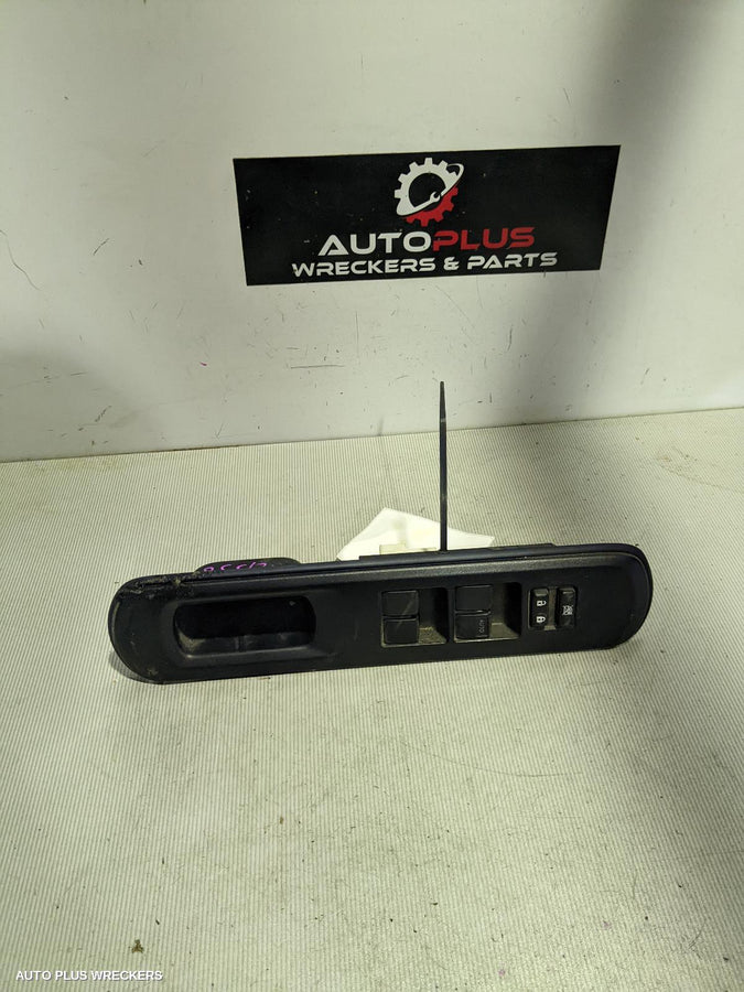 2016 Toyota Prius Pwr Dr Wind Switch