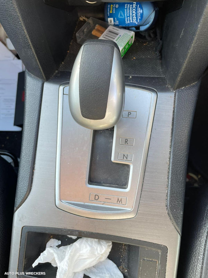 2012 Subaru Liberty Left Front Door Window