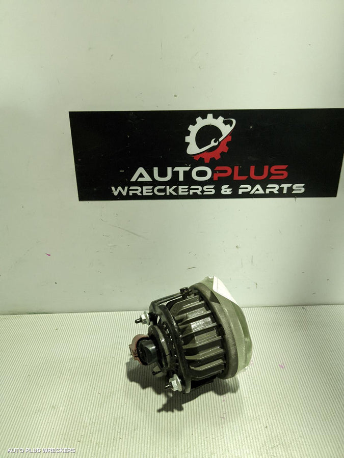 2015 Isuzu Dmax Right Indicator Fog Side