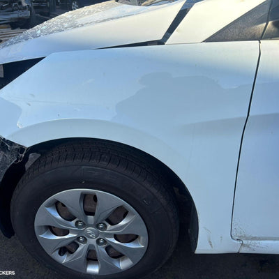 2011-2019 Hyundai Accent Right Front Door Window