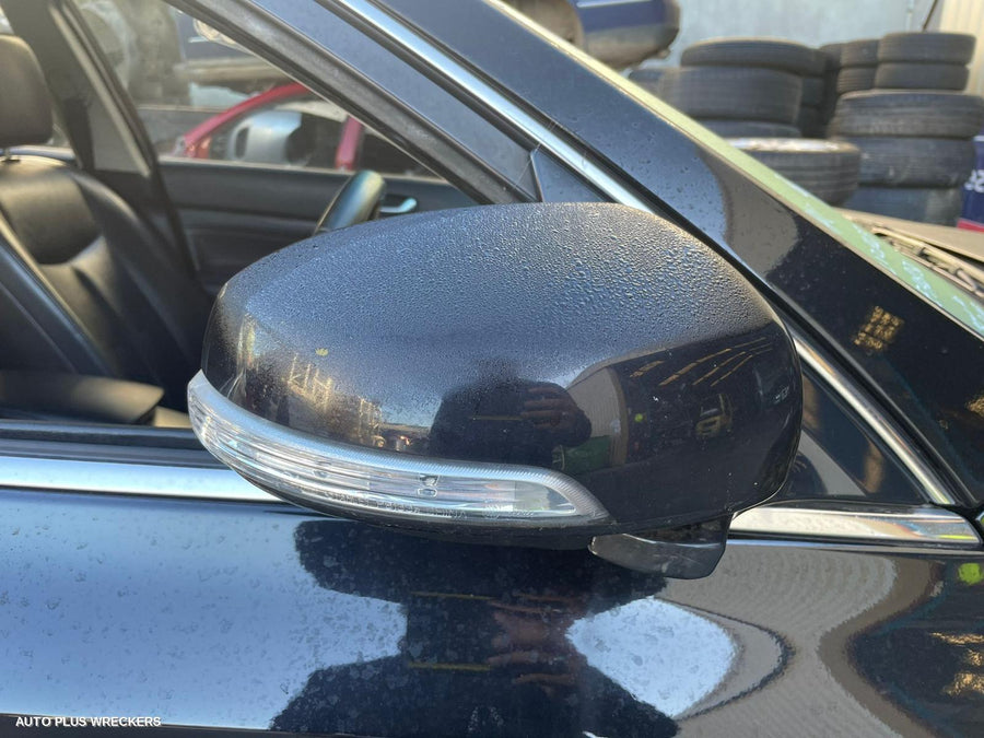 2009 Nissan Maxima Right Headlamp