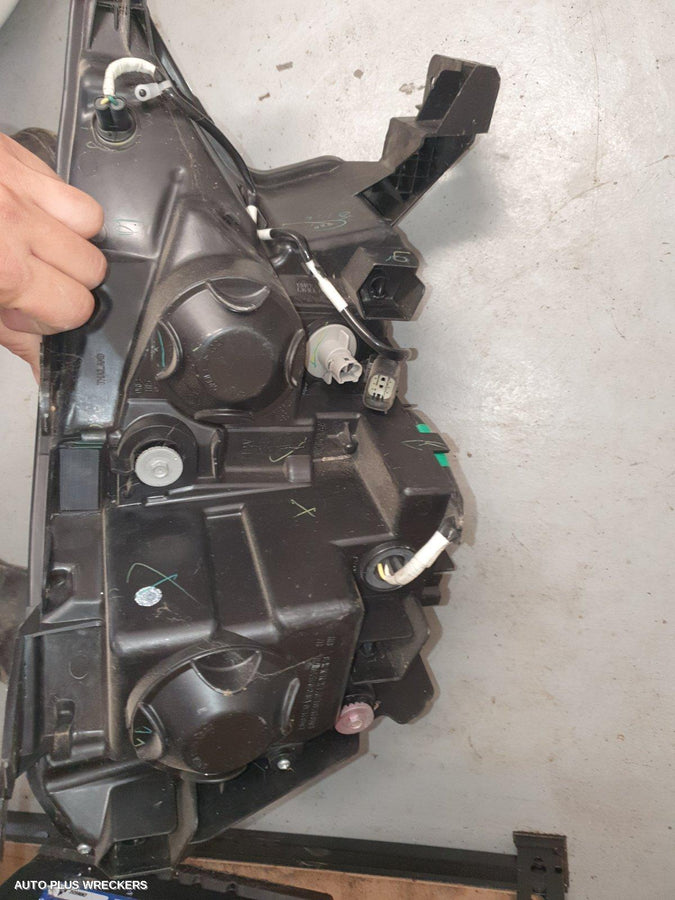 2018 Ford Ranger Left Headlamp