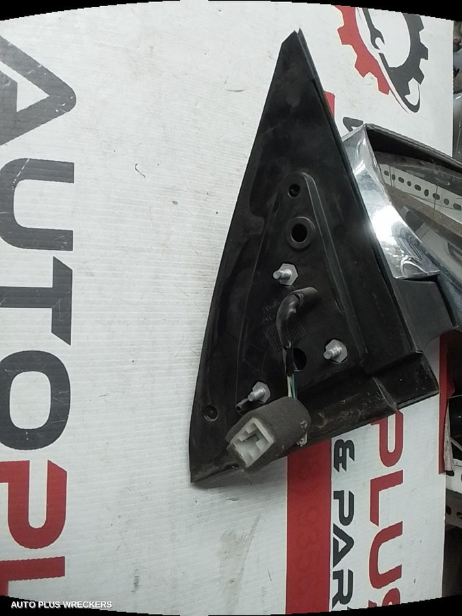 2009-2011 Great Wall X200/x240 Right Door Mirror