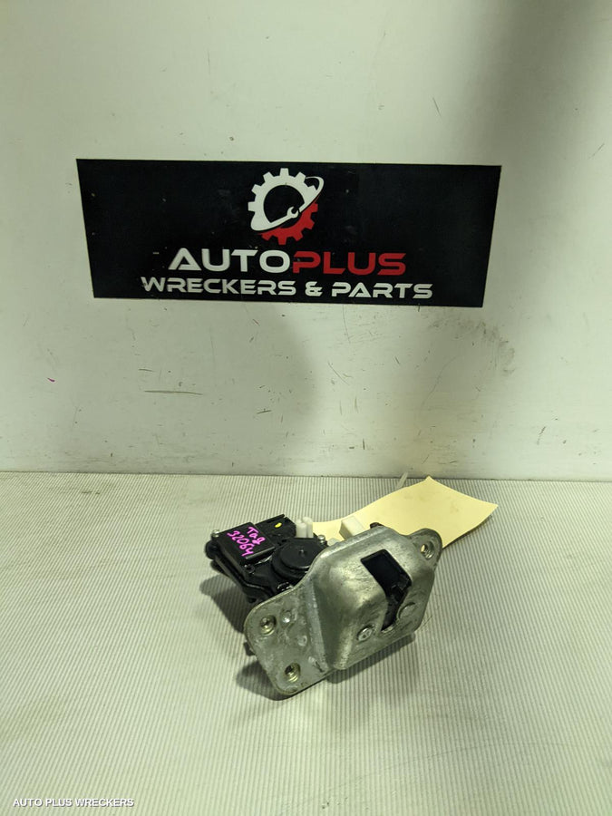 2011 Dodge Journey Door Boot Gate Lock