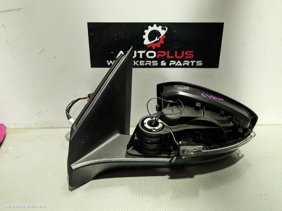 2021 Volkswagen T-cross Left Door Mirror