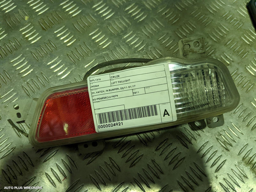 2011 HOLDEN CRUZE LEFT TAILLIGHT