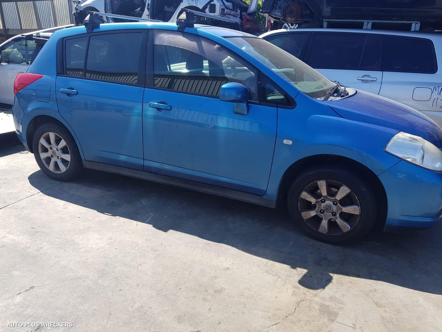 2004-2013 Nissan Tiida Left Door Mirror