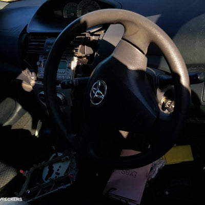 2006 Toyota Yaris Left Door Mirror