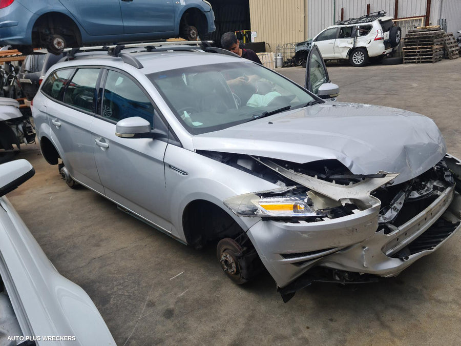 2007-2014 Ford Mondeo Right Front Door