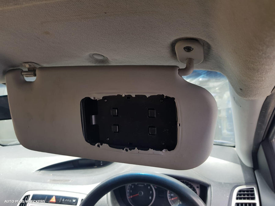 2013 Hyundai I20 Washer Bottle