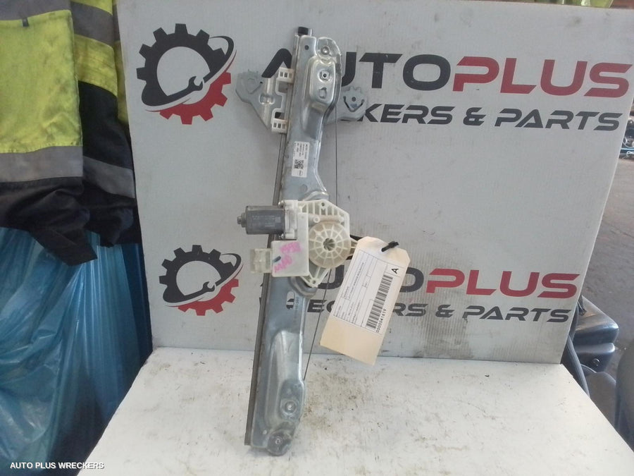 2017-2021 Nissan Qashqai Left Front Window Reg Motor