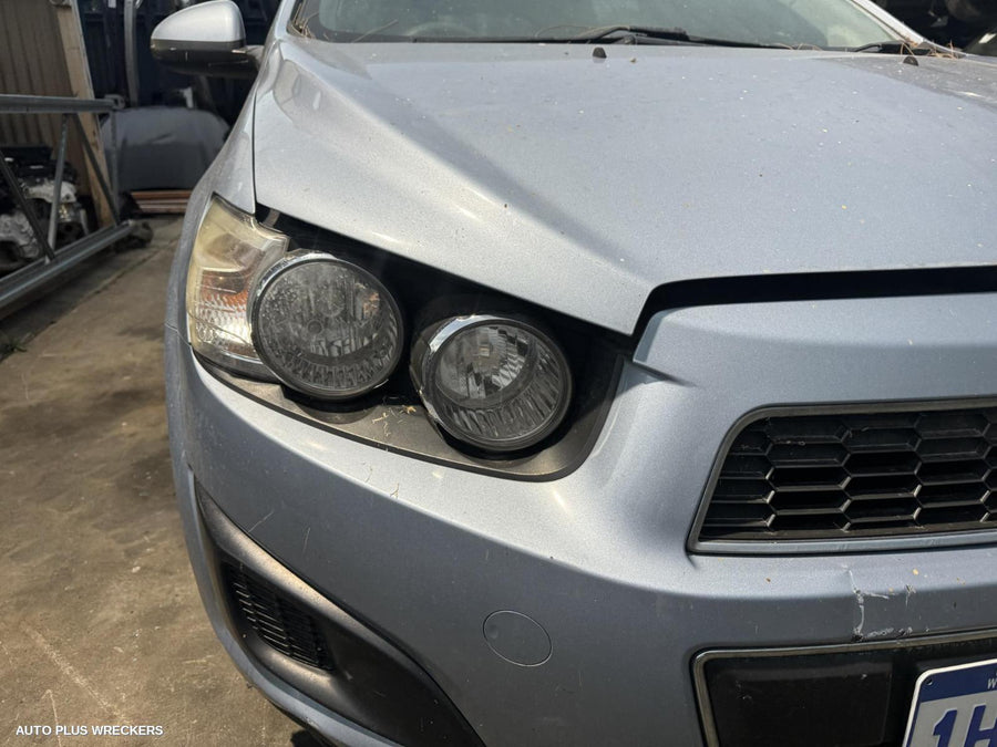 2011 Holden Barina Right Front Door Window