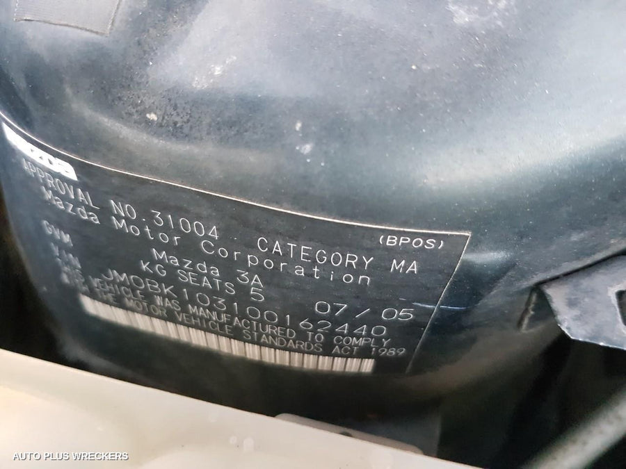 2005 Mazda 3 Rear Garnish