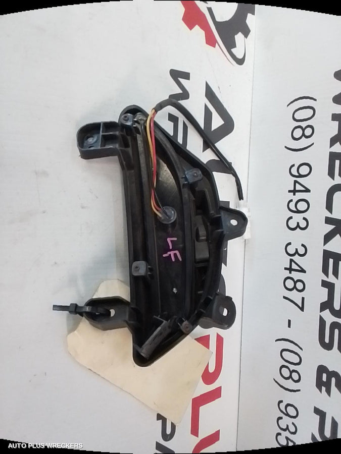 2013-2016 Mazda 3 Left Indicator Fog Side