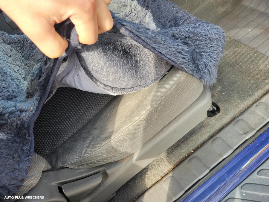 2009 NISSAN NAVARA BONNET HINGE STRUT