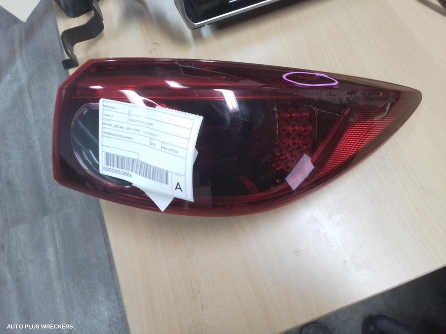 2013-2019 Mazda 3 Right Taillight