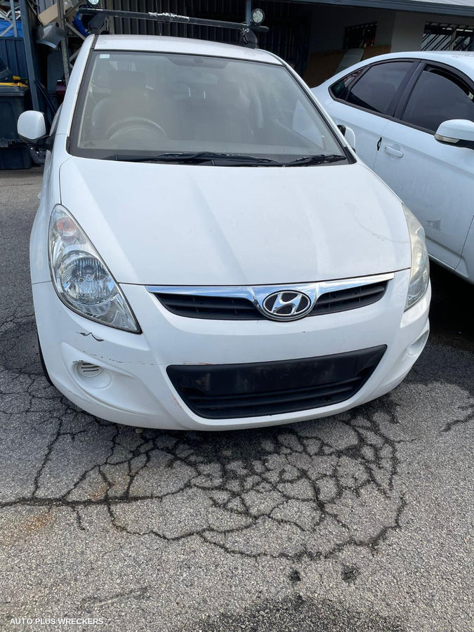 2010-2012 Hyundai I20 Left Guard Liner