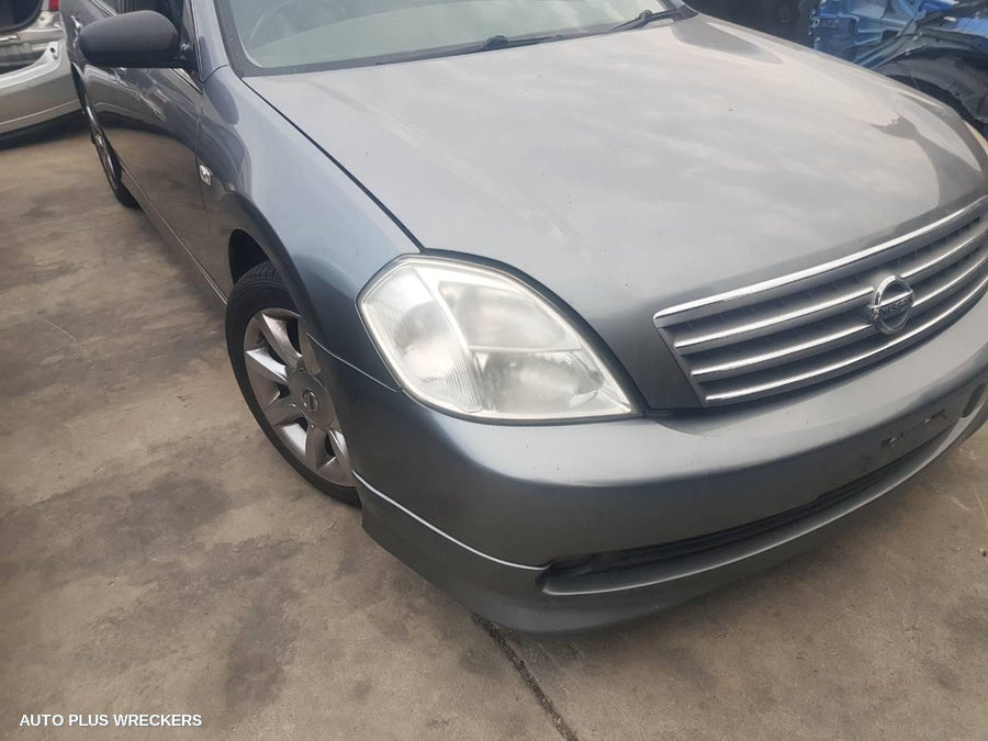 2005 Nissan Maxima Left Taillight