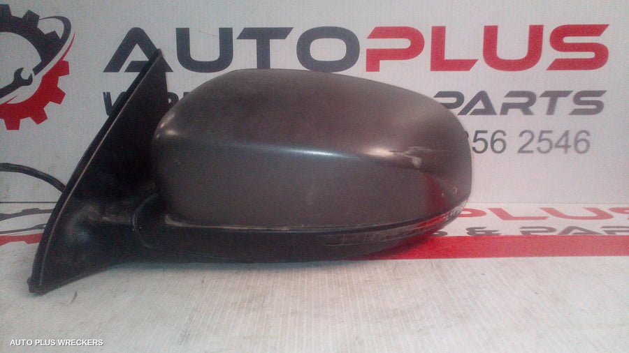 2014-2018 Jeep Cherokee Left Door Mirror