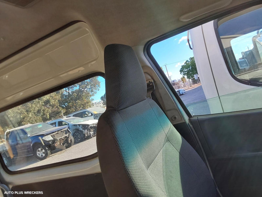 2011 Toyota Hiace Trans Gearbox