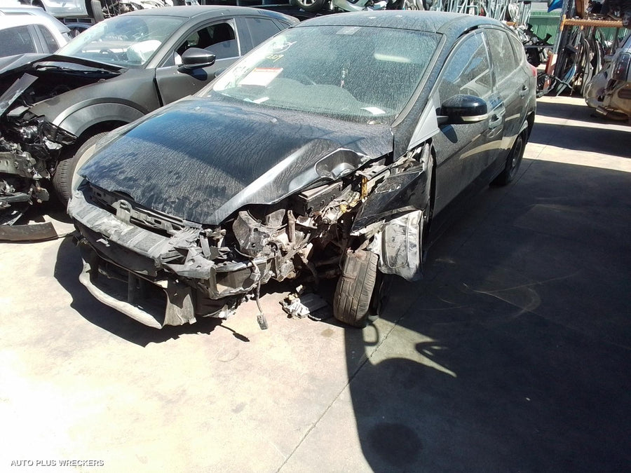 2012 Ford Focus Left Front Door