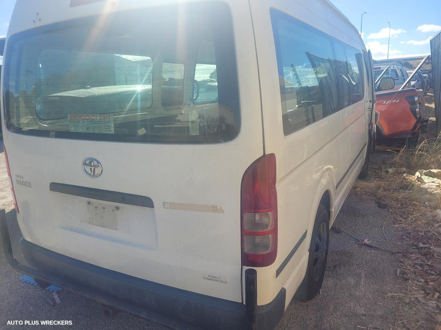 2011 Toyota Hiace Trans Gearbox