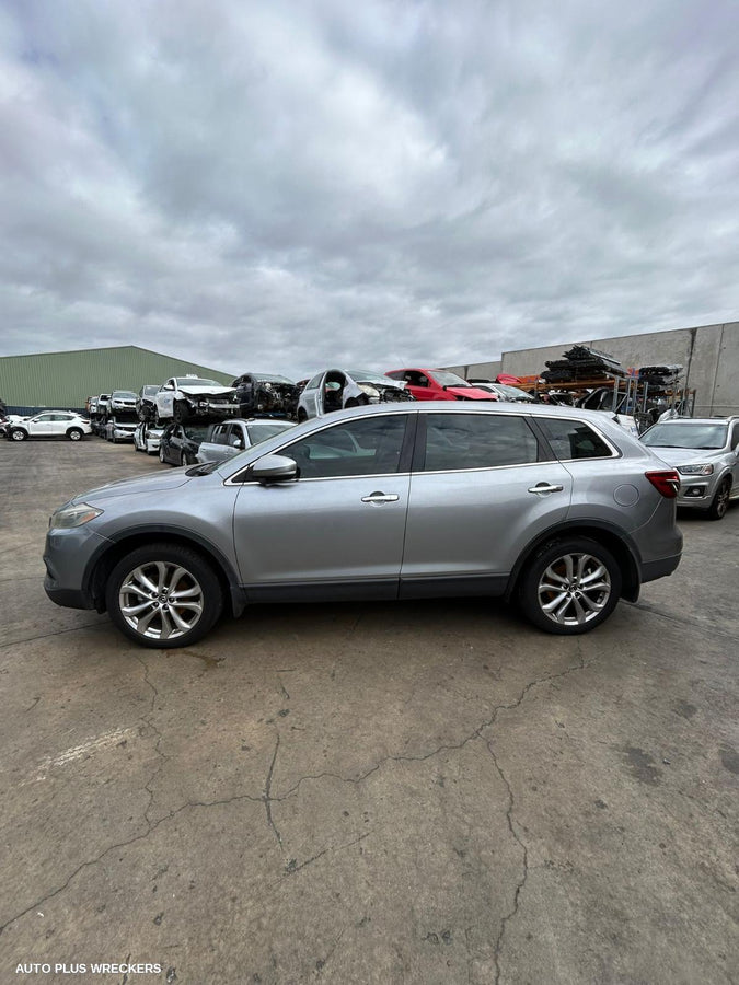 2013 Mazda Cx9 Left Rear Hub Assembly