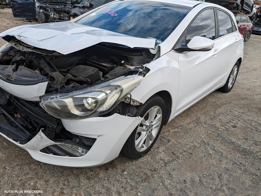 2013 Hyundai I30 Rear Bumper